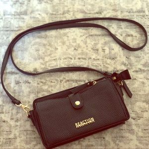 Reaction Kenneth Cole Cross Body handbag Purse
